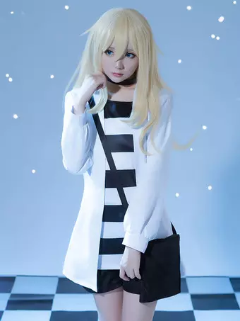 殺戮の天使コスプレコスチュームやアニメウィング、バッグ、シューズを